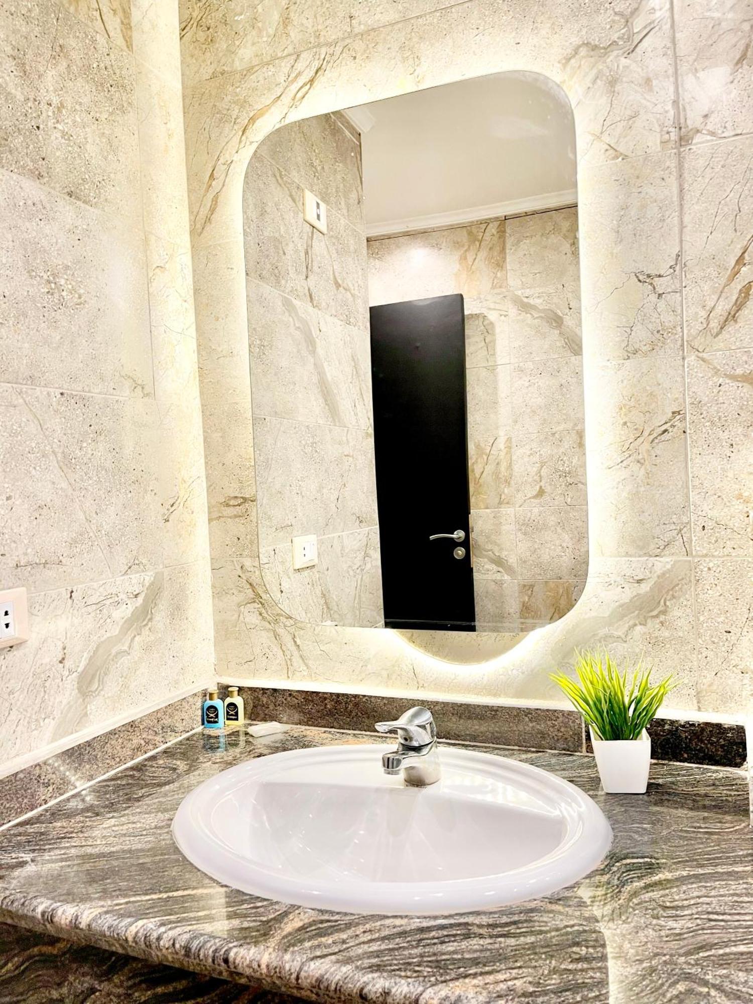 Comfort Giza Inn View Al Kawm al Akhdar Exterior photo